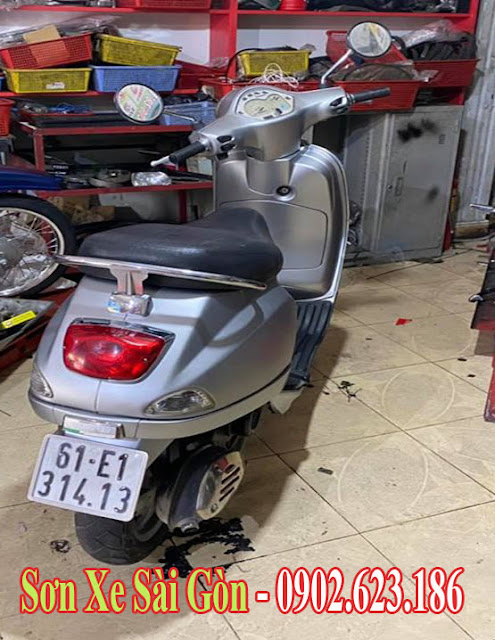 Mẫu sơn xe Vespa LX màu ghi bạc cực đẹp