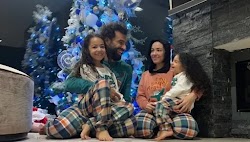 Ο Αιγύπτιος ποδοσφαιριστής Μοχάμεντ Σαλάχ αφού μοιράστηκε μια φωτογραφία με την οικογένειά του γιορτάζοντας τις γιορτές των Χριστουγέννων εκ...