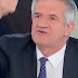 [VIDÉO] « C’est un chien  ! » : Jean Lassalle pète un plomb et insulte un journaliste de franceinfo