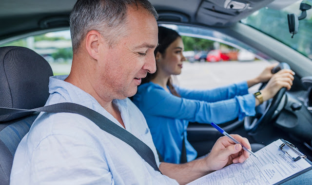 Experienced Driving Instructor Sydney