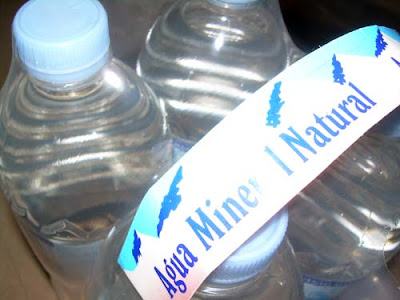 agua mineral natural FUENTELAJARA (ALDI)