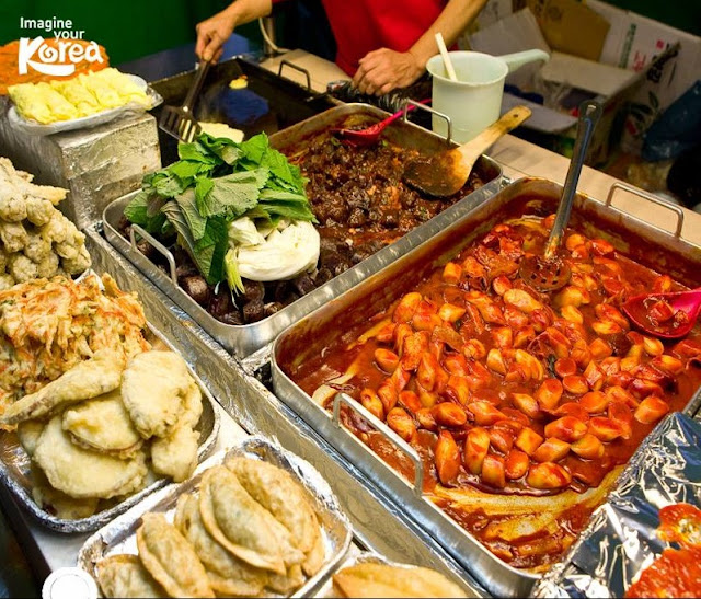 Hàn Quốc nổi tiếng với những món ăn dường phố cực hấp dẫn