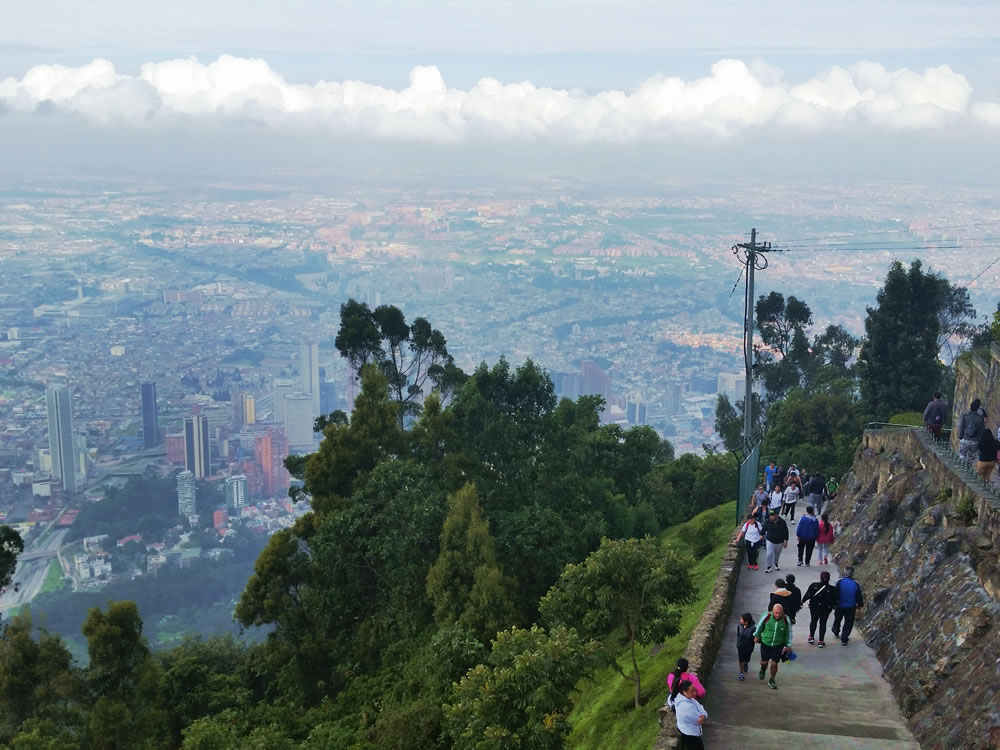 Visita ao Cerro Monserrate Bogotá