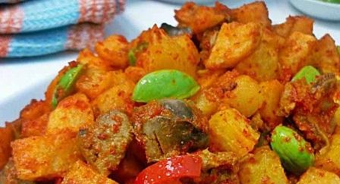 Cara Membuat Sambal Goreng Kentang Ati Ampela Spesial | Resep Dapoer Ibu