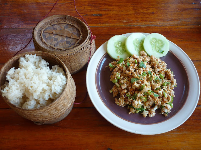 Thưởng thức ẩm thực Lào với 5 món ăn nổi tiếng