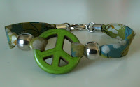 La Señorita Pulsera Paz Peace - COMBINANDO-Me → Barrio Santo · Mango · Lefties · Swatch · Yanes Young · Melie et Compagnie · La Señorita · Cruciani C