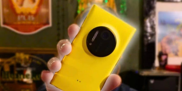 HMD, Lumia 1020 benzeri bir telefon hazırlıyorLumia 1020, gerek tasarımı gerek kamerası ile bir döneme damgasını vururken, şimdi HMD bu telefondan ilham alan bir cihaz geliştiriyor.