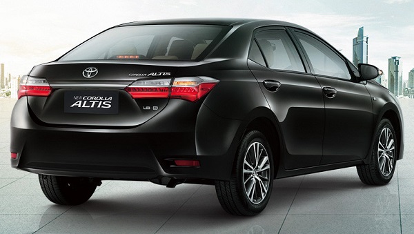 rear view new corolla altis 2019