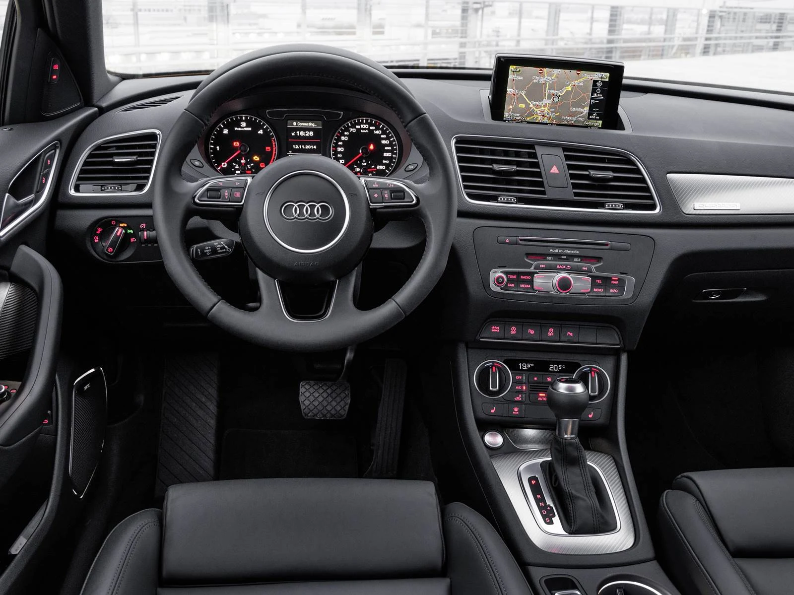 Novo Audi Q3 2015