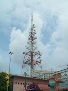 menara paris yg terletak di pusat bdr Kota bharumenara ni hy display .