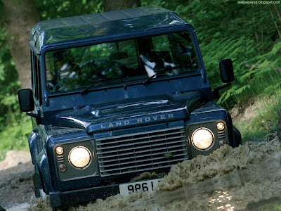 Land Rover Defender Standard Resolution Wallpaper 3