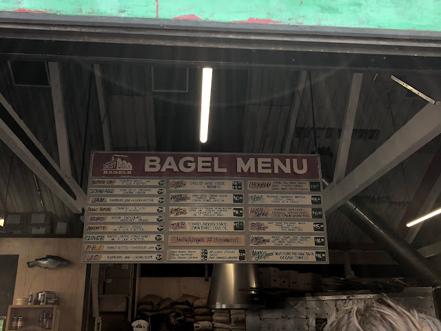 Best Ugly Bagels ベーグル・カフェ