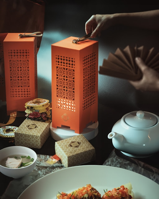 Timeless Treasures Mooncake Collection by Lady Yi’s Tea House, Mooncake, Mid Autumn Festival,