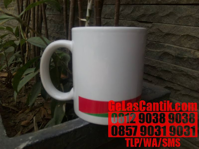 DESAIN MUG GELAS