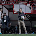 Elenco se une a Paulo Sousa, mas Flamengo segue sem perspectivas