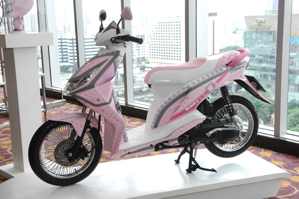 PHOTOS MODIFICATION HONDA MATIC BEAT 2012 title=