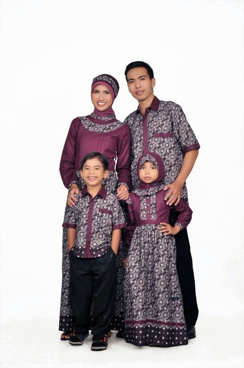 Model Baju Batik Muslim Sarimbit Keluarga Terbaru