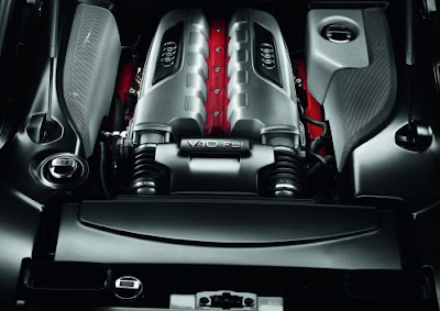 2011 Audi R8 GT Engine View