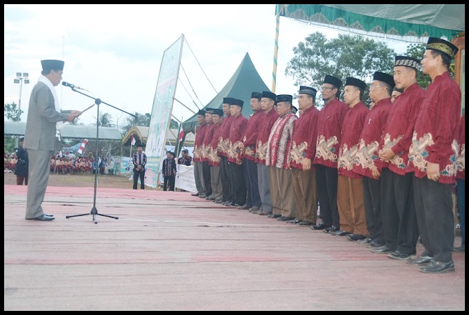 Bupati Lantik Dewan Hakim STQ XIX Tingkat Kab. Tala