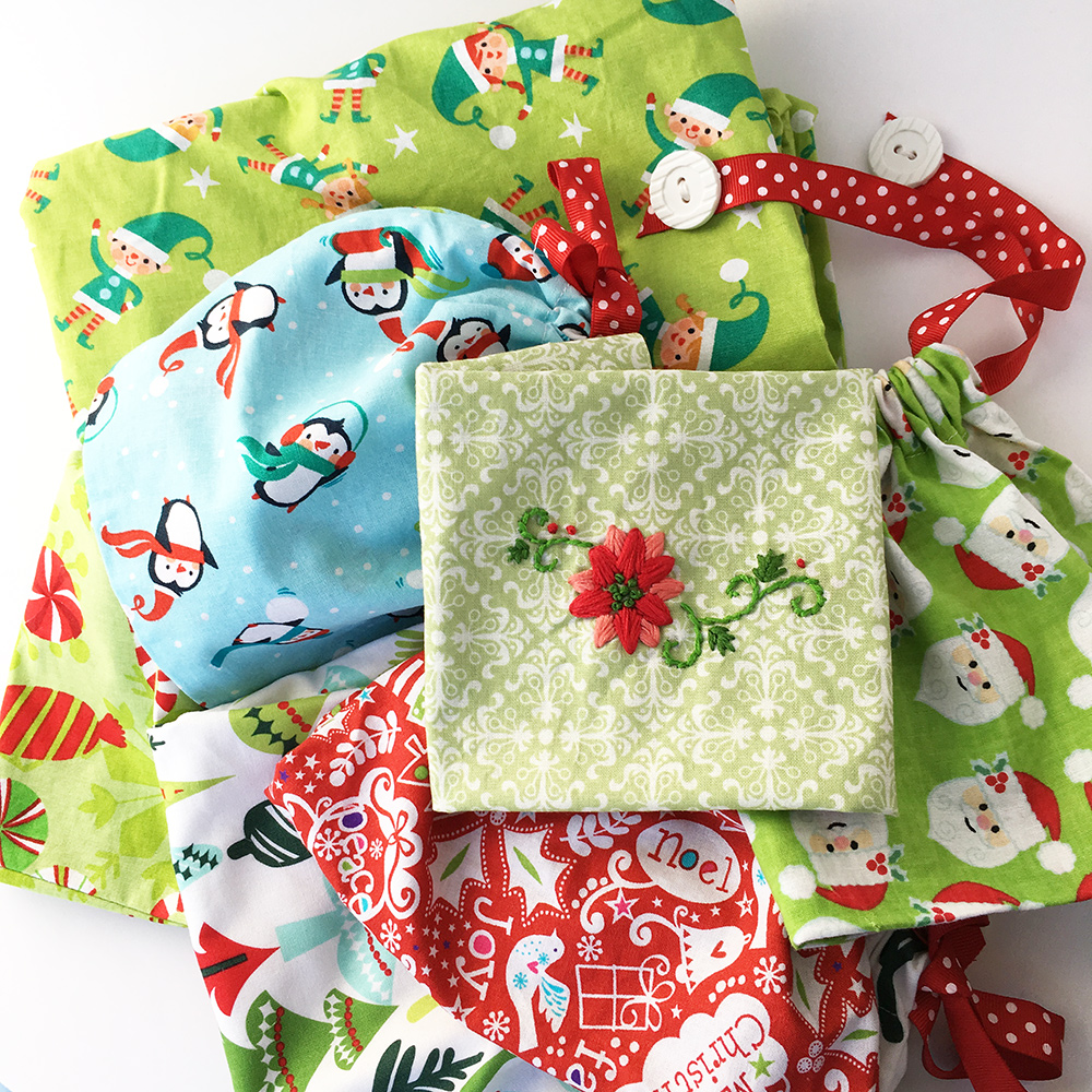 Buy Fabric Gift Bag Starter Sets Reusable Christmas Gift Wrap Fabric Gift  Bags Set Reusable Gift Bags Christmas Gift Bag Eco-friendly Gift Wrap  Online in India - Etsy