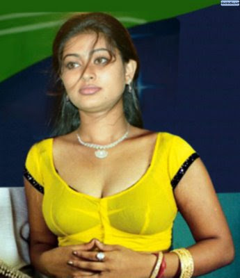 sexy sneha