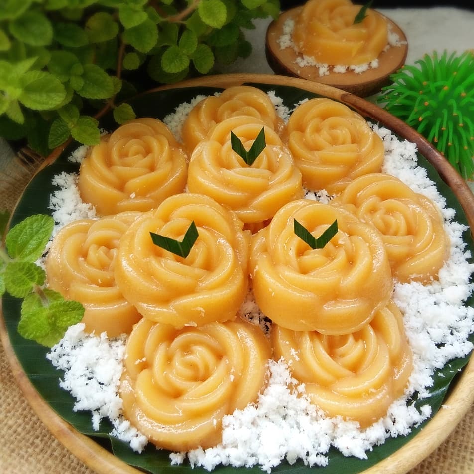 KUE LUMPANG MAWAR UBI ORANGE Oleh: @yulichia88 - Resep ...