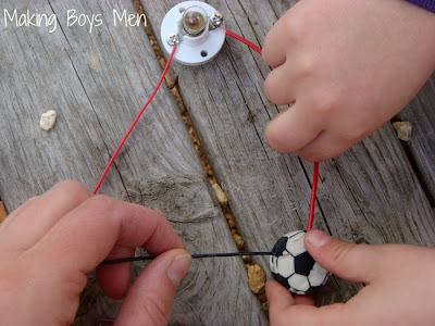 testing conductivity simple circuits for kids