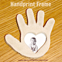 Handprint frame made from salt dough.  A simple Valentines day craft for kids. 