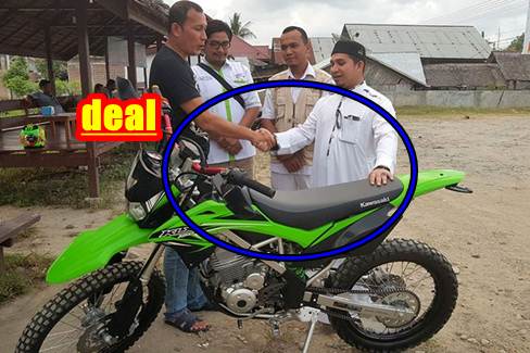 transaksi jual beli motor