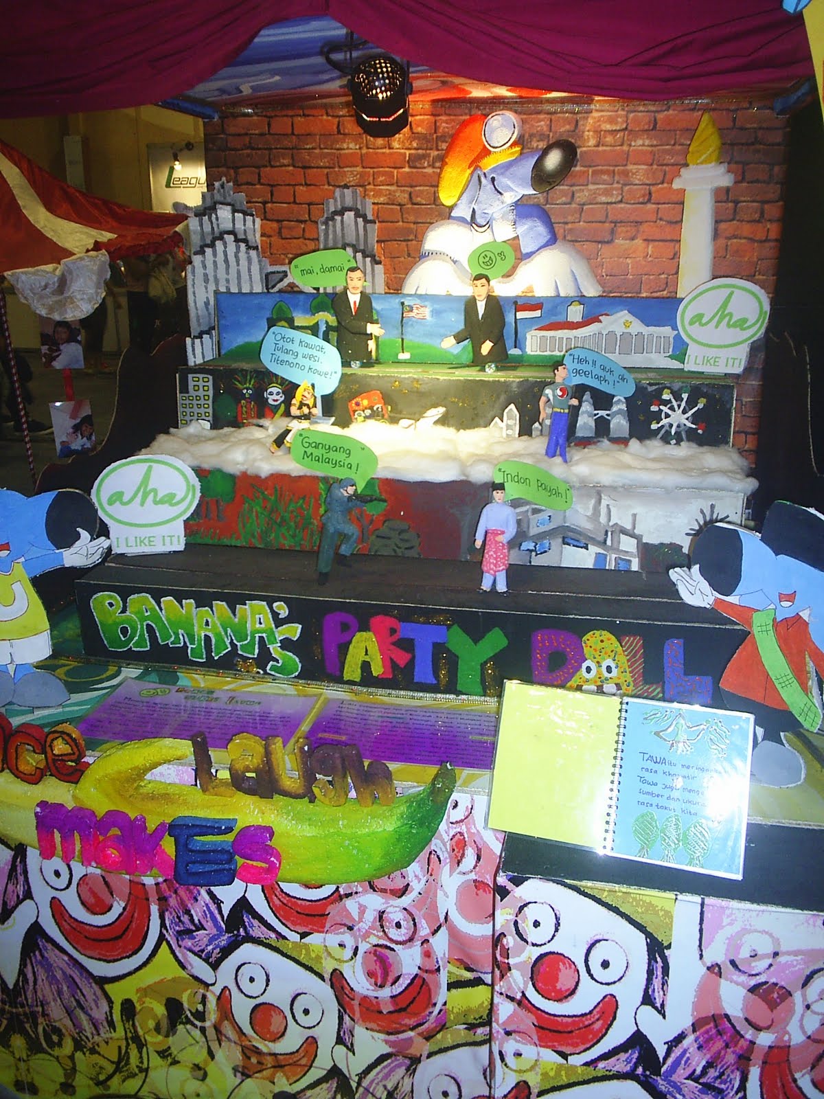 RIU is ME Mading 3D Caraku Mengalihkan Sakit Hatiku