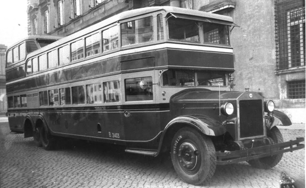  Lancia  Autoalveare 1932 Triple Decker Luxury Bus  Which 