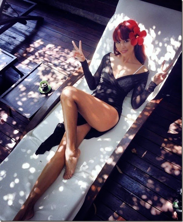 5-cach-bien-hoa-thong-minh-voi-bikini-17