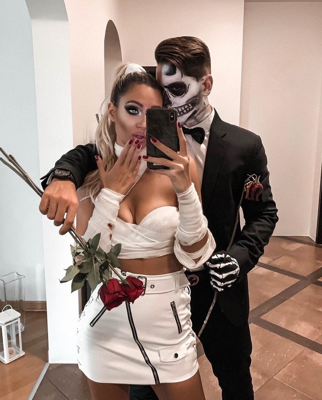 Disfraz tumblr de parejas novios zombies sexy para halloween