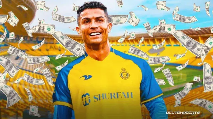 عقد كريستيانو رونالدو مع النصر