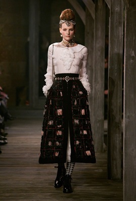 chanel-pre-fall-2013-30_113550555784