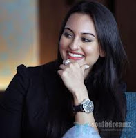 sexy sonakshi sinha wallpapers, Wallpapers with Quality Resolution, sonakshi sinha Latest Wallpapers, sonakshi sinha Sexy wallpapers, sexy sonakshi sinha Images, sonakshi sinha photo, curvy celebrities, Hot Saree Stills, cleavage show, 