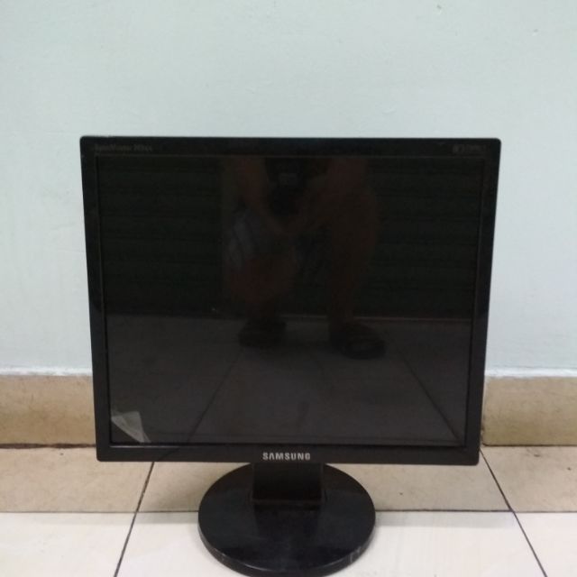 [ linhdo_lcd ] MÀN HÌNH MÁY TÍNH TÍNH/ LCD / LED CŨ CÁC LOẠI TỪ 17'' ~ 22''