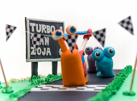 Turbo fondant cake 2nd edition blue snail close up