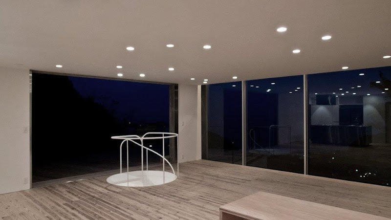 Casa en Kisami - Florian Busch Architects