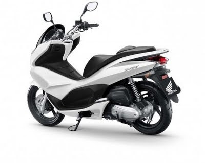 Gambar Honda PCX 125 2010 White Color Foto Gambar Gambar Honda PCX 125 2010 White Color Foto Gambar
