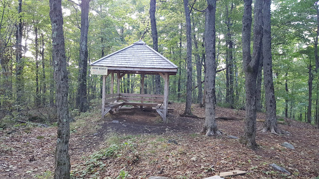 Sentier pédestre pour le mont Shefford