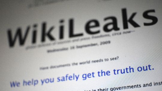 Bolivia: El Gobierno abre página para cables de WikiLeaks