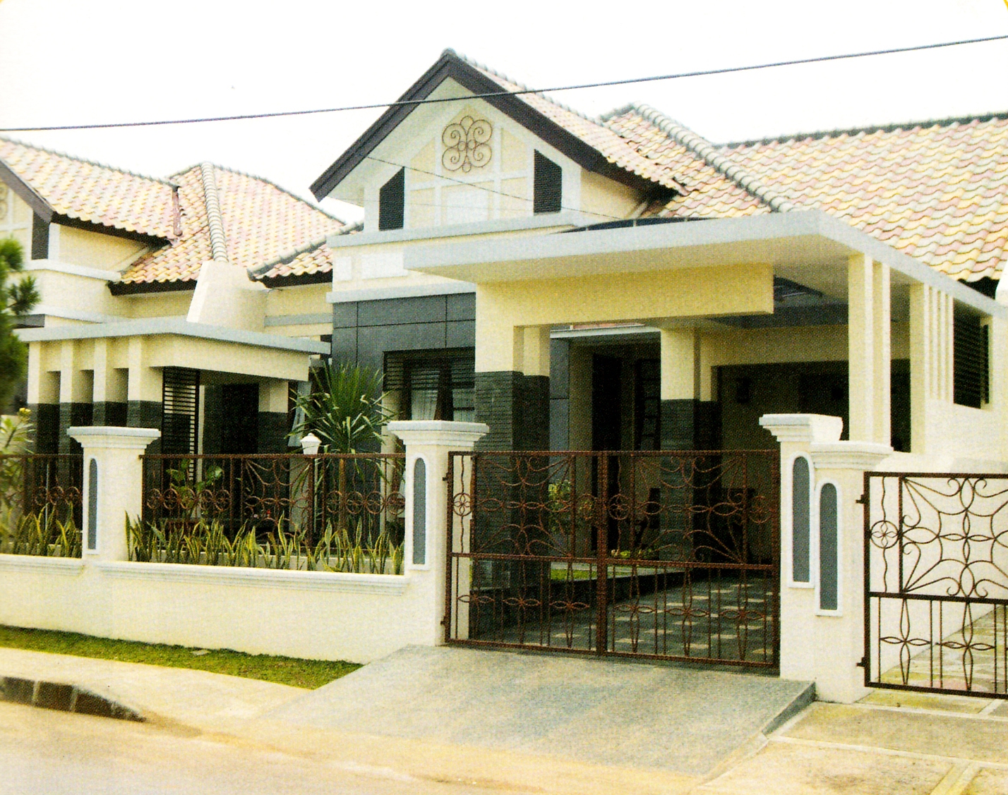 Carport Minimalis Kombinasi Beton Polycarbonat Rumah Idaman Kita