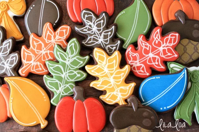 Fall Leaf sugar cookie decorating tutorial