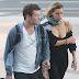 Sam Worthington y Sophie Monk son demasiado amigos