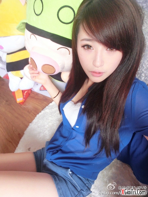 Hua Mo Yi xinh cực kute