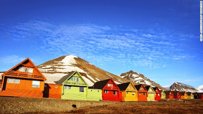 लोंगयेरब्येन, नॉर्वे (Longyearbyen, Norway)