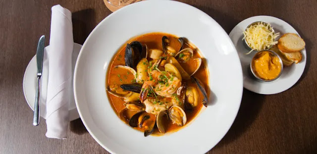 La Bouillabaisse à la sétoise