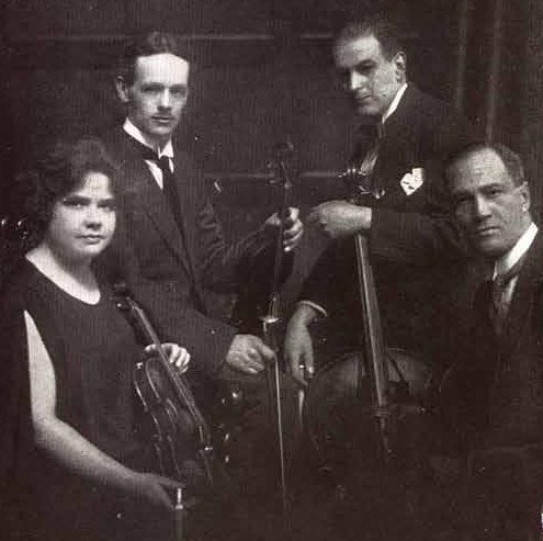  String Quartet on The Shellackophile  The Virtuoso String Quartet