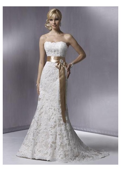 Both you fully cover the wedding dress with lace or you only embellish a 